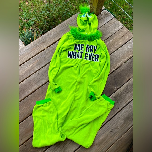 Merry whatever grinch fleece onesie - Picture 1 of 8